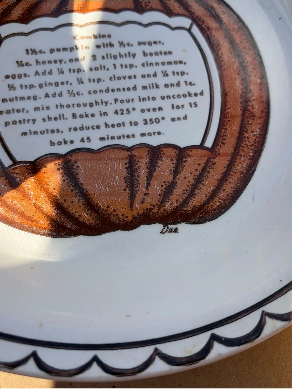 Vintage royal China “ country harvest” pumpkin pie, ceramic dish oven safe